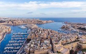 Dar Barbara - Duplex 1 Double Bed Maltese Style House